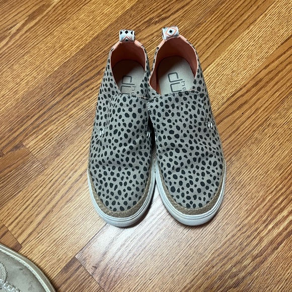 Hey Dude womensTan Casual Shoes - Picture 5 of 8